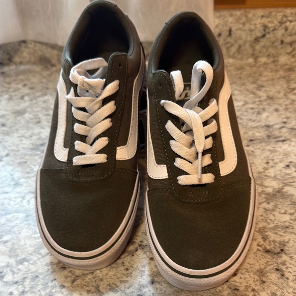 Vans Green and White Classic Sneakers
